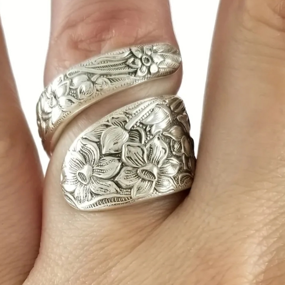 Vintage Spoon Ring Dainty Flower